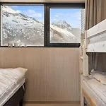 Fjordview Arctic With Sauna And Jacuzzi Vakantiehuis
