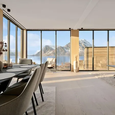 Fjordview Arctic With Sauna And Jacuzzi Ferienhaus *