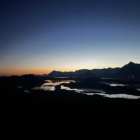 Fjordview Arctic With Sauna And Jacuzzi Feriehus