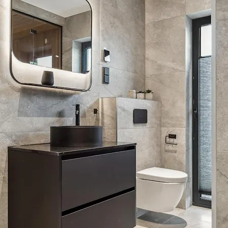 بيت للعطل Fjordview Arctic With Sauna And Jacuzzi *