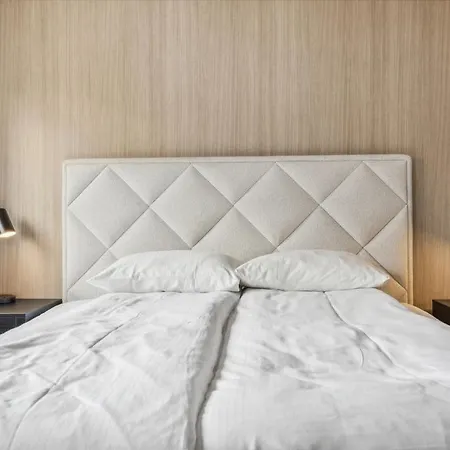 Fjordview Arctic With Sauna And Jacuzzi Lyngværet