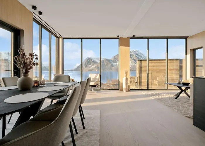 Fjordview Arctic With Sauna And Jacuzzi بيت للعطل *